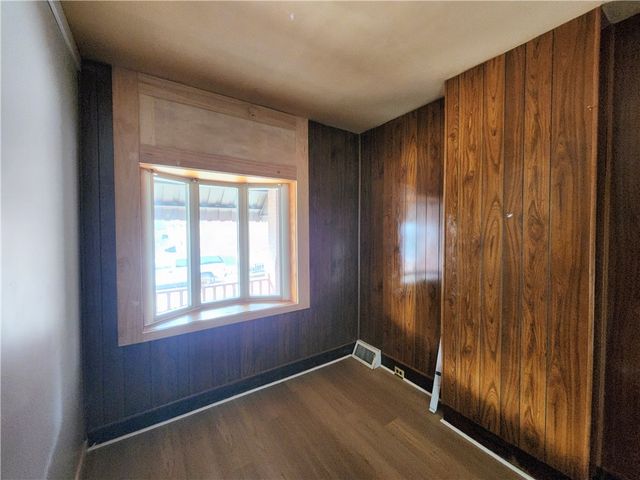 160 5th Ave, Rankin, PA 15104