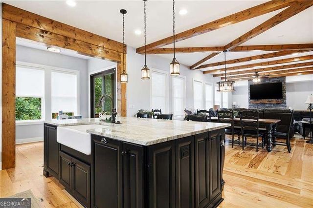 170 Farm Gate Drive, Woodstock, GA 30188