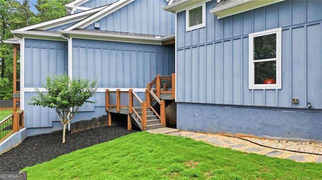 170 Farm Gate Drive, Woodstock, GA 30188