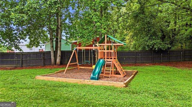 170 Farm Gate Drive, Woodstock, GA 30188
