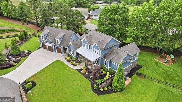 170 Farm Gate Drive, Woodstock, GA 30188
