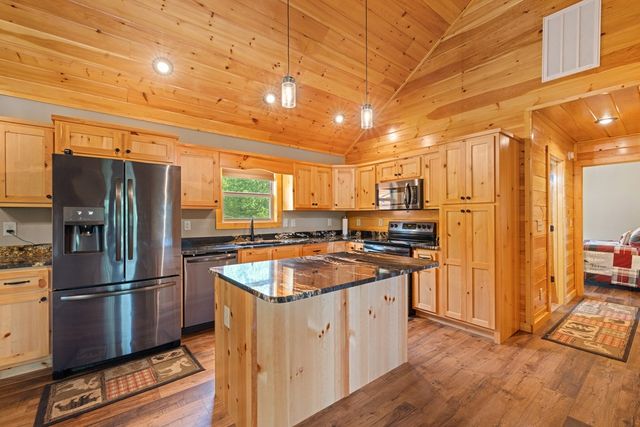 40 Field Stone Trail, Murphy, NC 28906
