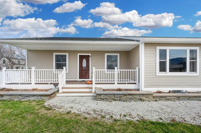 23 Thorpe Avenue, St. Albans City, VT 05478