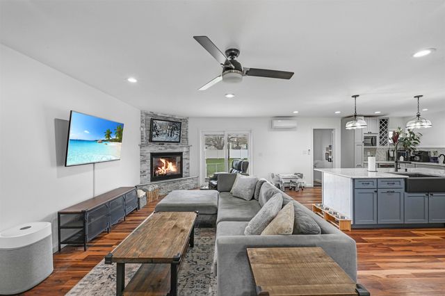 23 Thorpe Avenue, St. Albans City, VT 05478