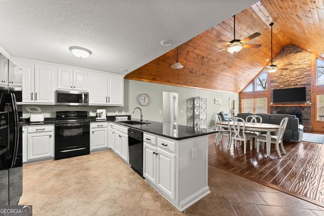 136 Gold Ditch Road, Cleveland, GA 30528