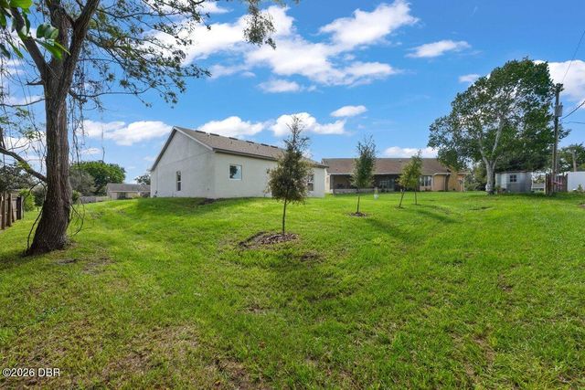 850 Glasgow Avenue, Deltona, FL 32738