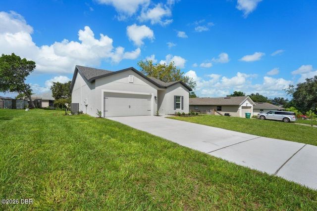 850 Glasgow Avenue, Deltona, FL 32738