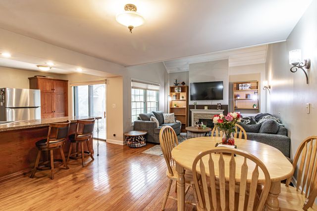 727 Colby Court, Gurnee, IL 60031