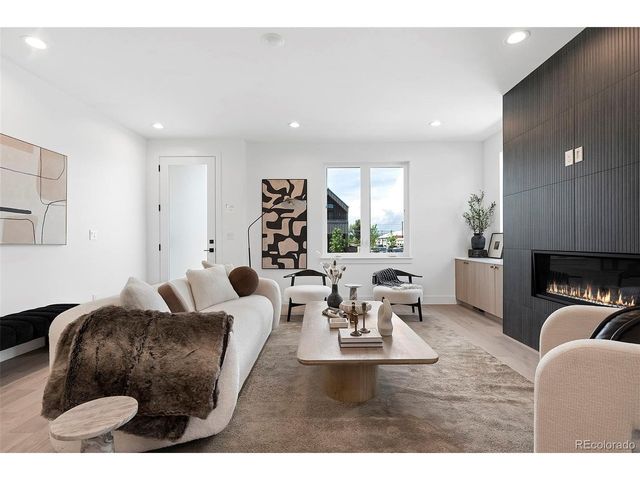 2402 S Cherokee St, Denver, CO 80223