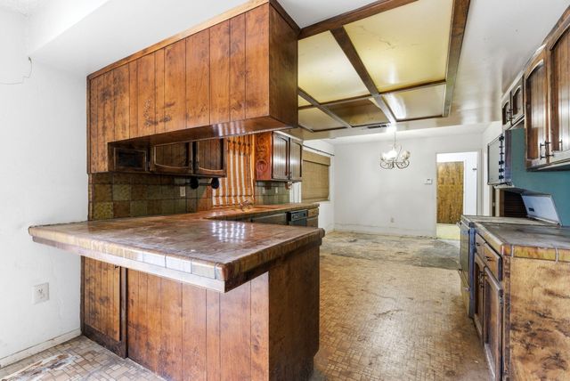 17653 Rd 224, Porterville, CA 93257