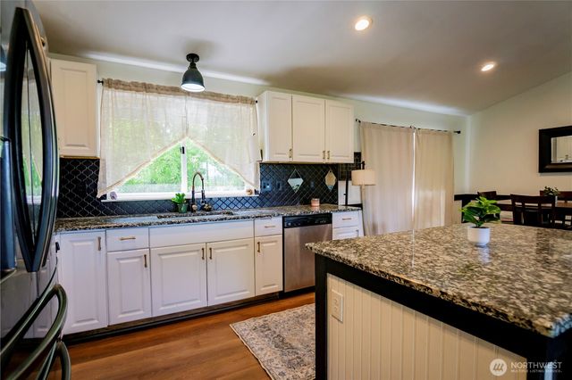 802 99th Avenue SE, Lake Stevens, WA 98258