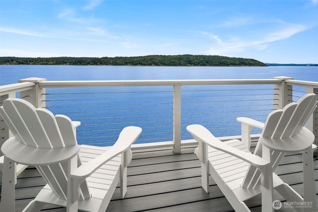 26321 Pillsbury Road SW, Vashon, WA 98070