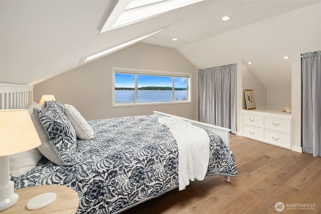 26321 Pillsbury Road SW, Vashon, WA 98070