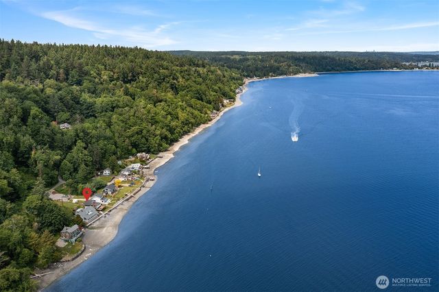 26321 Pillsbury Road SW, Vashon, WA 98070