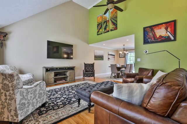 2 Myopia Lane, Nashua, NH 03063