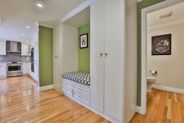 2 Myopia Lane, Nashua, NH 03063