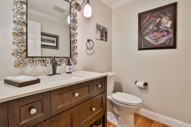 2 Myopia Lane, Nashua, NH 03063
