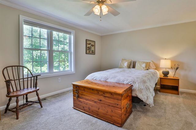 2 Myopia Lane, Nashua, NH 03063