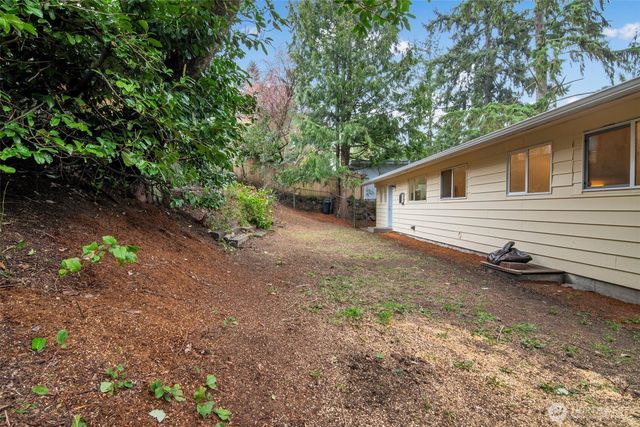 15269 Densmore Avenue N, Shoreline, WA 98133