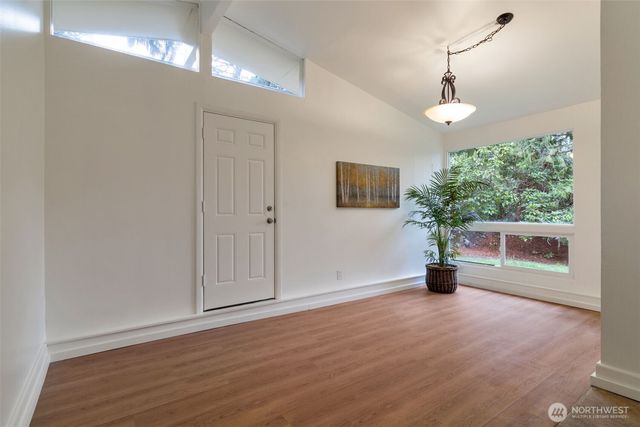 15269 Densmore Avenue N, Shoreline, WA 98133