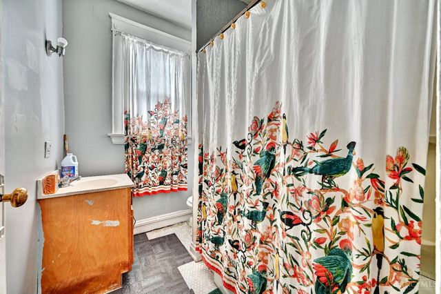 3460 Bevis Avenue, Cincinnati, OH 45207