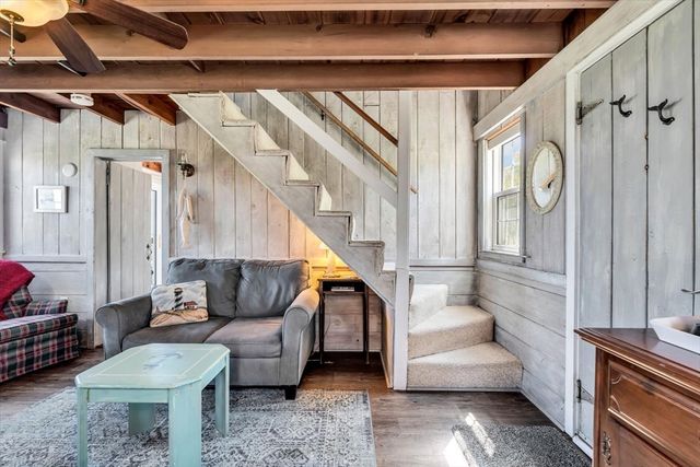 12 Vanduzer Rd 8, Barnstable, MA 02630