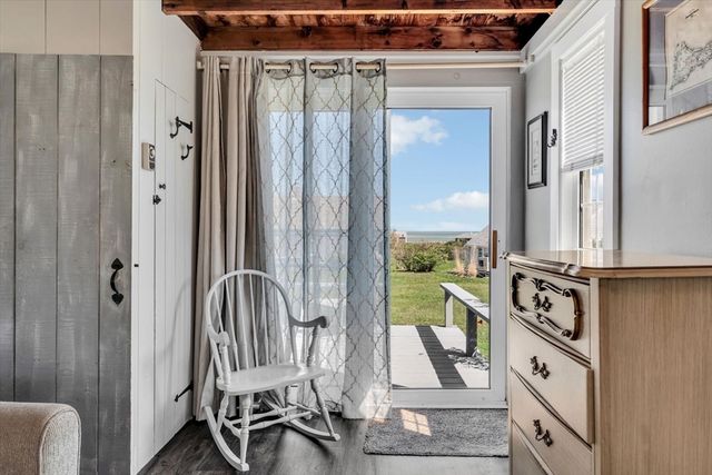 12 Vanduzer Rd 8, Barnstable, MA 02630