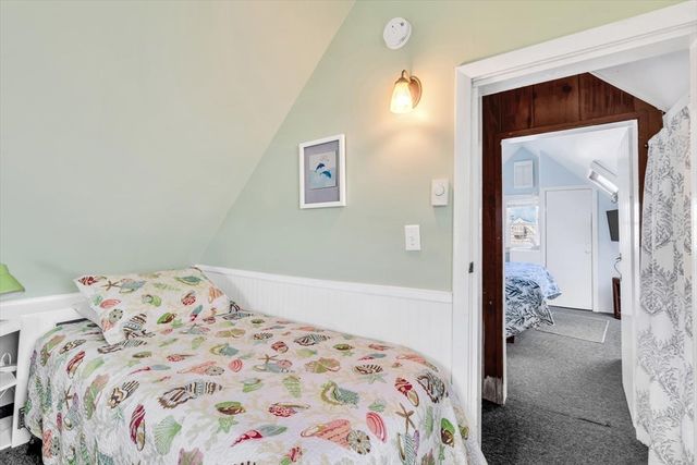 12 Vanduzer Rd 8, Barnstable, MA 02630