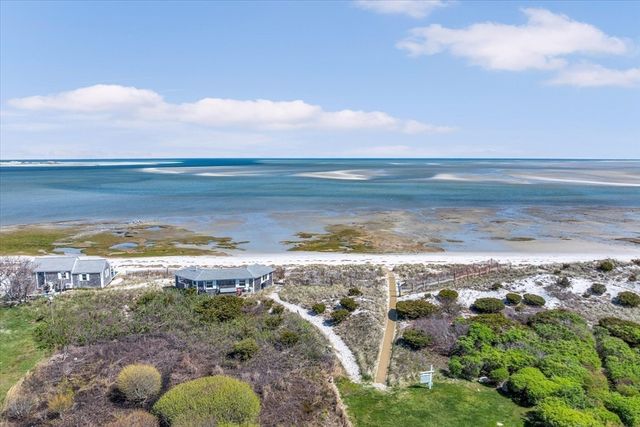 12 Vanduzer Rd 8, Barnstable, MA 02630