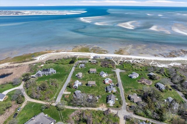 12 Vanduzer Rd 8, Barnstable, MA 02630