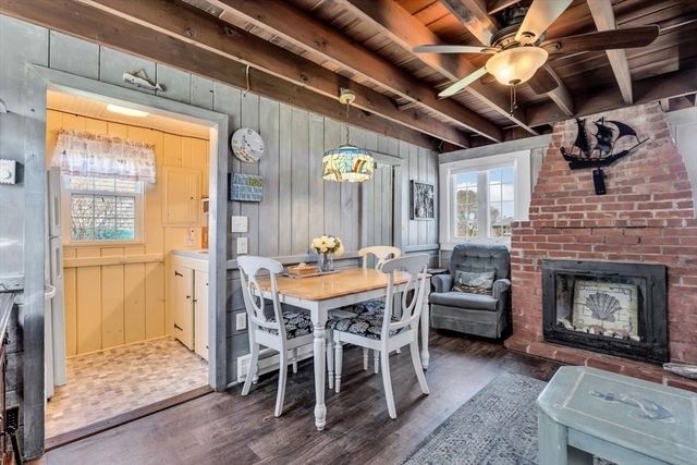12 Vanduzer Rd 8, Barnstable, MA 02630