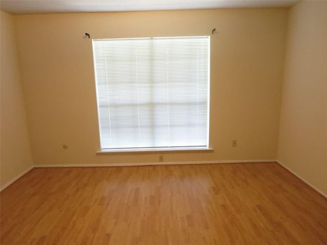 12633 Memorial Drive 72, Houston, TX 77024