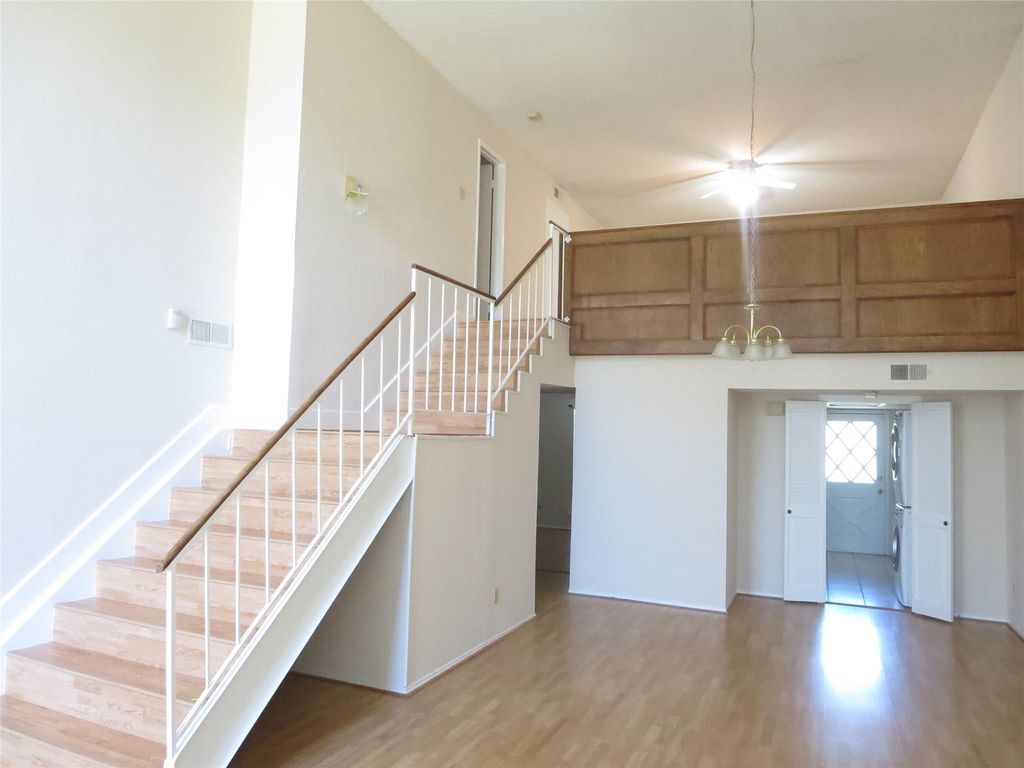 12633 Memorial Drive 72, Houston, TX 77024