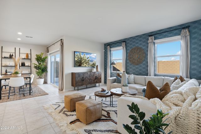 647 W BUNKER HILL Street, Florence, AZ 85132