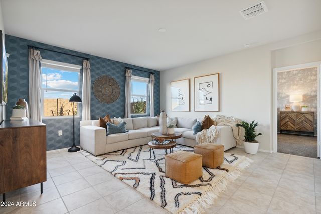 647 W BUNKER HILL Street, Florence, AZ 85132