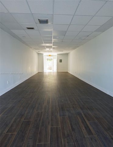 88 NW 54th St, Miami, FL 33127