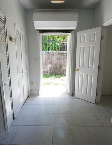88 NW 54th St, Miami, FL 33127