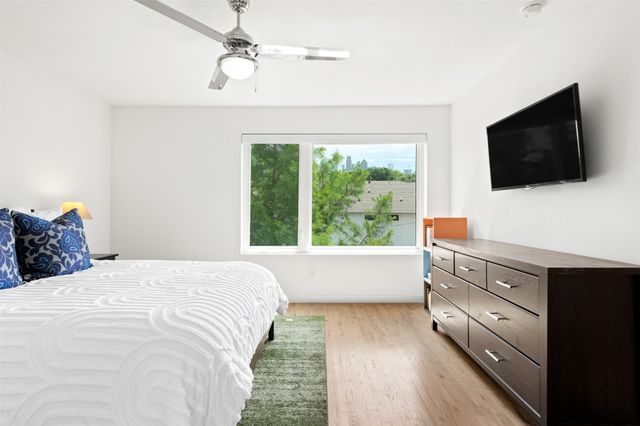 1430 Grigsby Avenue 103, Dallas, TX 75204