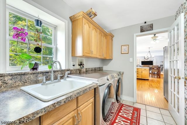 79 Burnt Meadow Rd, Ringwood Boro, NJ 07456