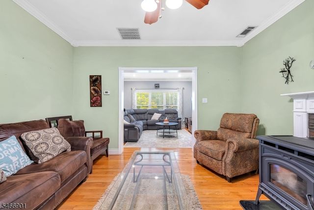 79 Burnt Meadow Rd, Ringwood Boro, NJ 07456