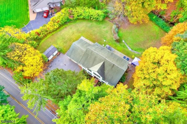 79 Burnt Meadow Rd, Ringwood Boro, NJ 07456