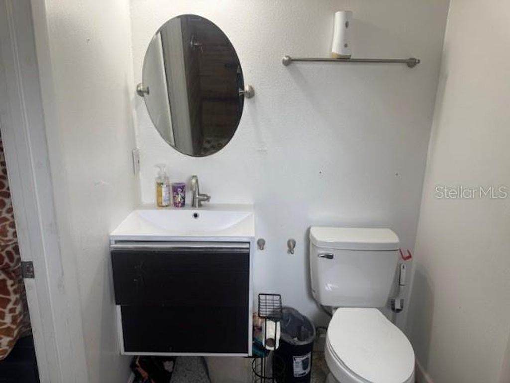 Image 13 of property listing at 624 CHURCH STREET, Melbourne, FL 32904