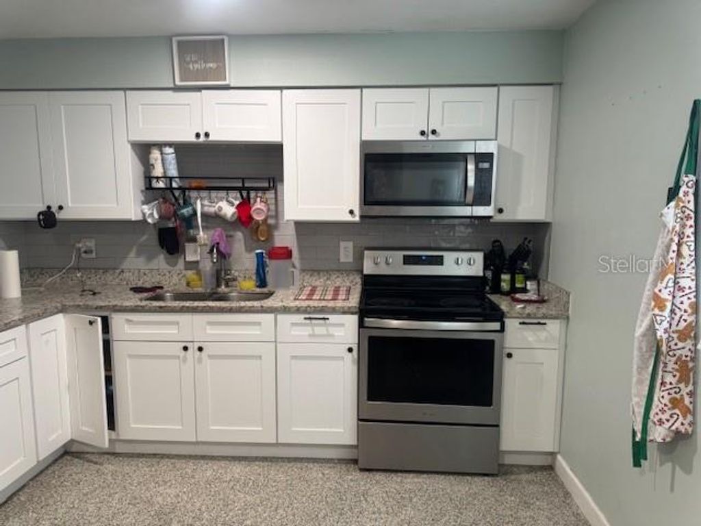 Image 17 of property listing at 624 CHURCH STREET, Melbourne, FL 32904