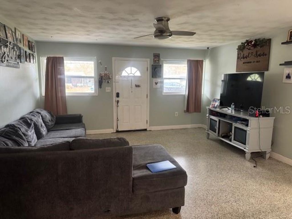 Image 6 of property listing at 624 CHURCH STREET, Melbourne, FL 32904