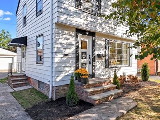 4121 Hinsdale Road, South Euclid, OH 44121