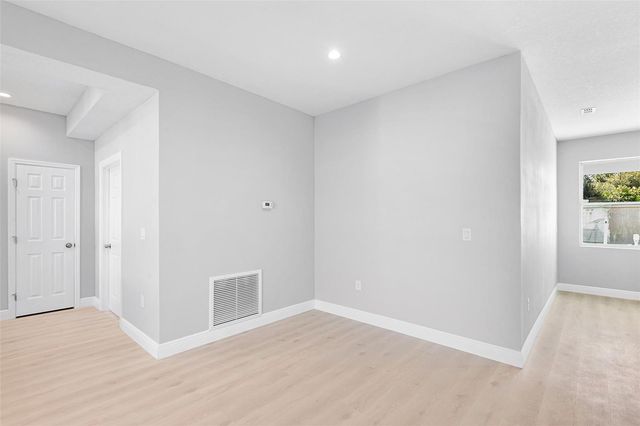 2519 AVENUE E SW, Winter Haven, FL 33880