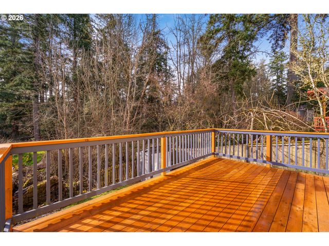 17760 Sw ZENITH Pl, Beaverton, OR 97007