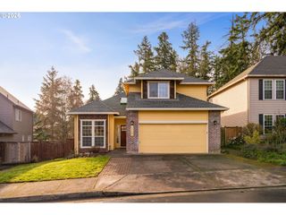 17760 Sw ZENITH Pl, Beaverton, OR 97007