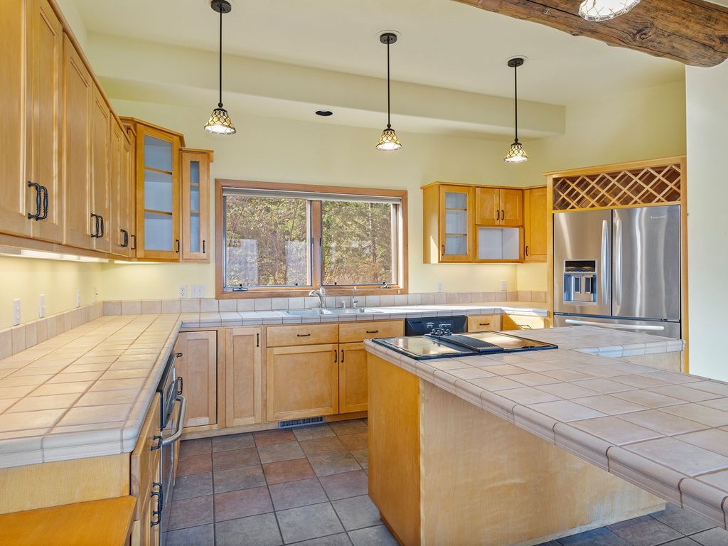 317 Wolf Run Drive, Whitefish, MT 59937 photo 16