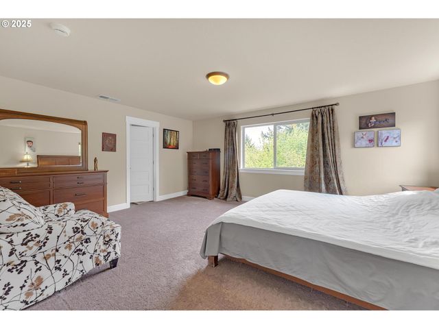 8070 Sw 195TH Ave, Beaverton, OR 97007